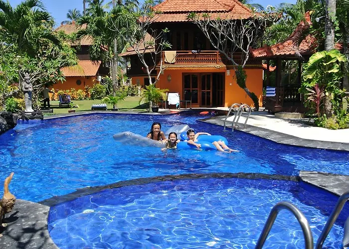 Villa Kura Kura & Mini Golf Candidasa