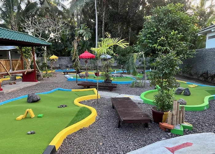 Villa Kura Kura & Mini Golf *